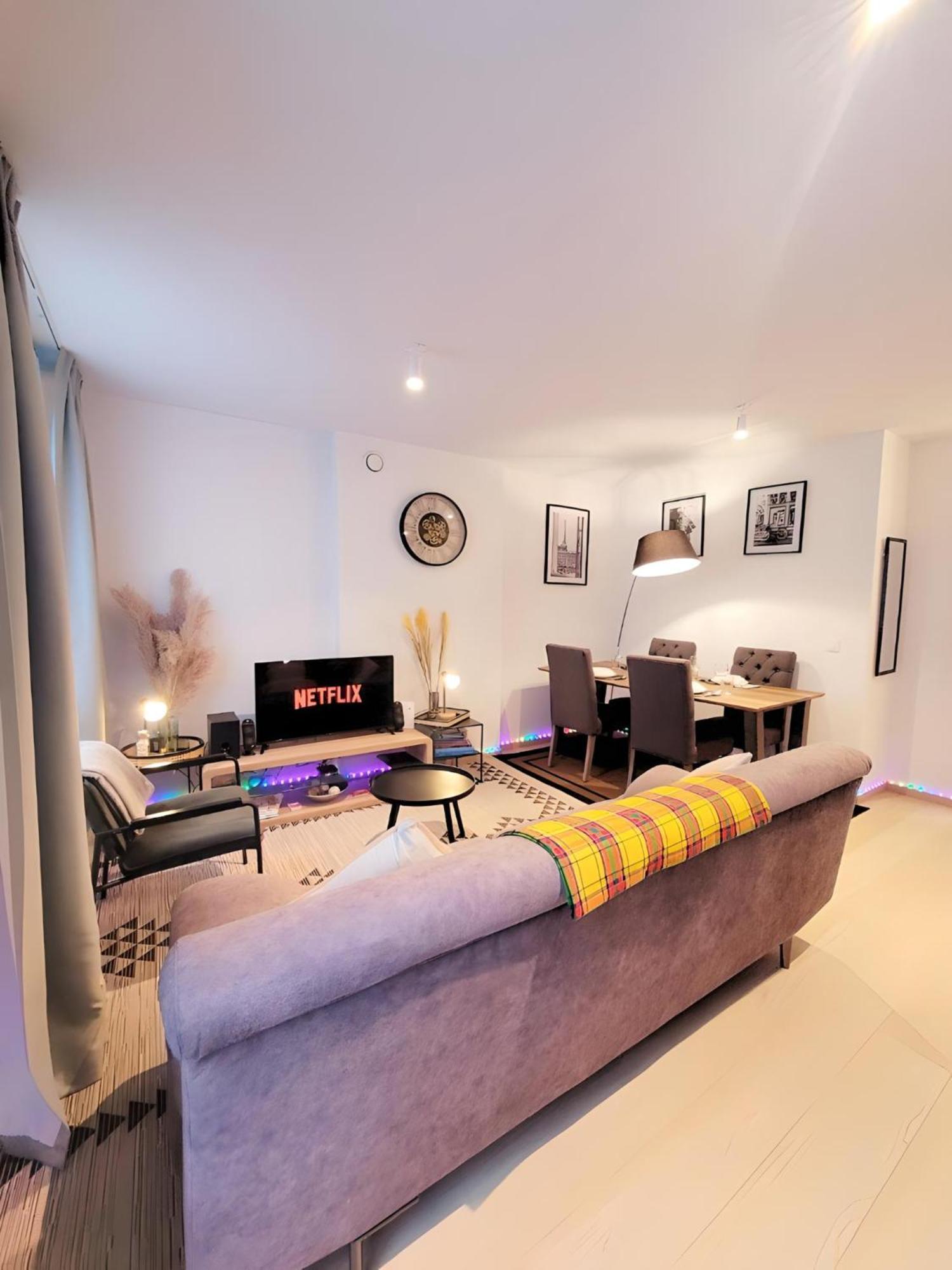 Grand Sablon Stylish Brussels City Center Apartment Exterior photo