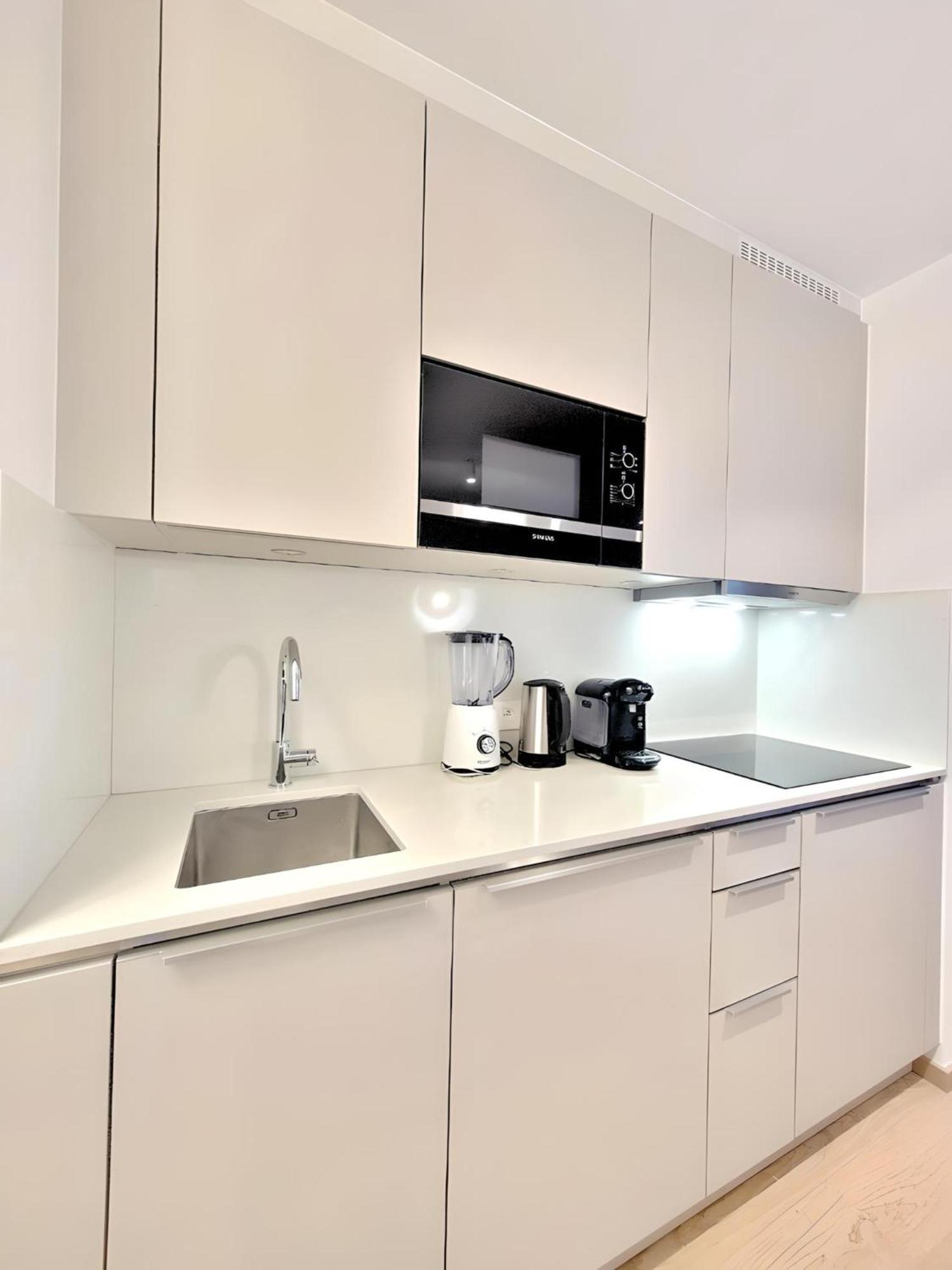 Grand Sablon Stylish Brussels City Center Apartment Exterior photo