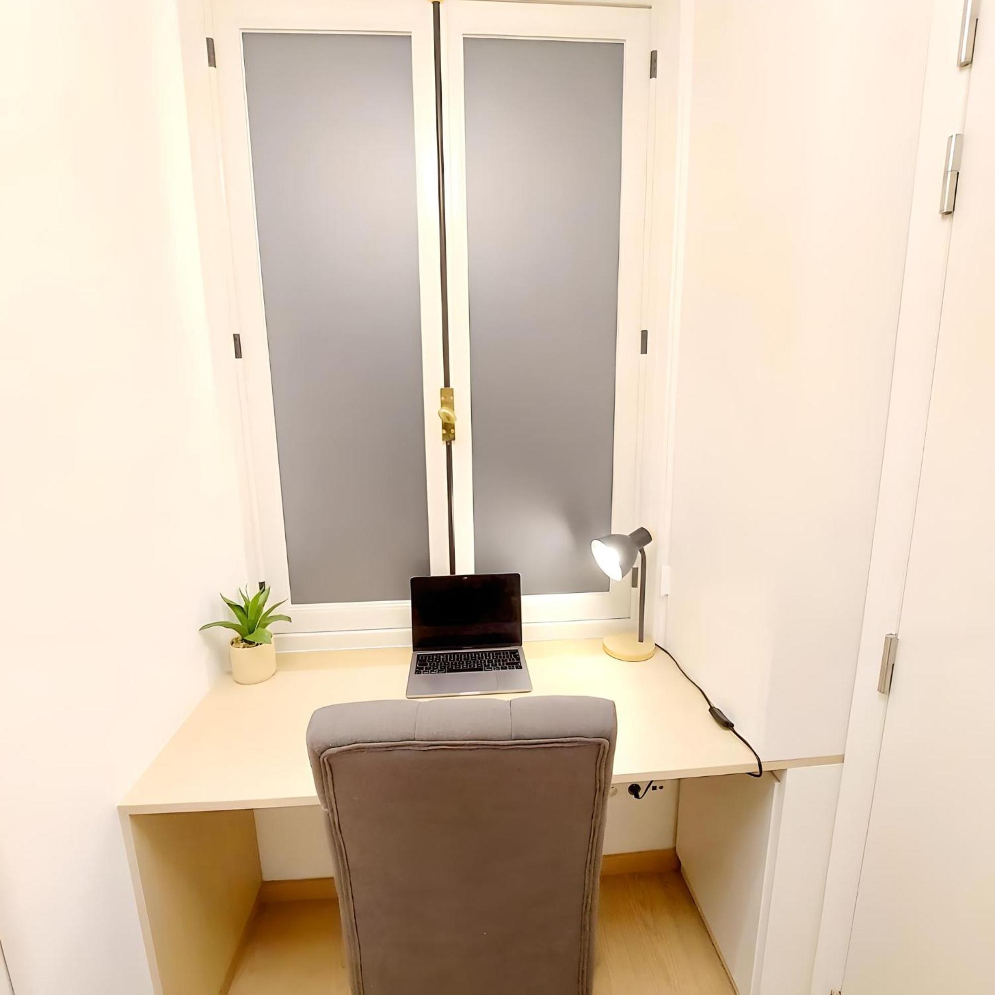 Grand Sablon Stylish Brussels City Center Apartment Exterior photo
